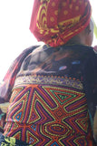 1980's Kuna Indian Folk Art Mola Blouse Panel from San Blas Islands, Panama. Hand-stitched Applique Textile: Geometric Arrow Heads 17" x 14" (30B)