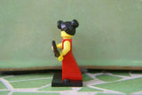 BRAND NEW, NOW RARE, RETIRED LEGO MINIFIGURE COLLECTIBLE: FLAMENCO DANCER WITH FAN + BASE (Serie 6) RELEASED IN 2012, 6 PIECES.