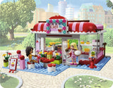 NOW RARE RETIRED LEGO Friends Kit 3061 City Park Café Complete with 2 Minifigures & Many Accessories, Cash Register, Money, Pots & Pans, Outdoors Dining, Instructions’ Booklets, box, built once. Year 2012 (222 Pieces)