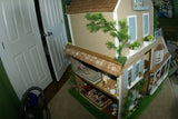 1970 HUGE CUSTOM BUILT & FULLY FURNISHED DOLL HOUSE (5 ft x 4ft x 32”) WITH 14 rooms & 3 gardens, Plants, Trees + Outhouse (1/12 Scale) Operating Lights