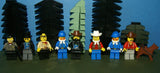 9 NOW RARE WESTERN COWBOYS RETIRED MINIFIGURES FROM KIT 6755 (1996) IN GOOD CONDITION, D0G, 12 CUSTOM BUILDS, PINE TREES, THRONE, ATTACK TRACTOR, PADDLE BOAT, ROBOT, FOOD STAND, BENCH, PULPIT ETC.. TOTAL PIECES: 265 PCS. KIT No 75