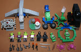 LEGO TEENAGE MUTANT NINJA TURTLES, NOW RARE, KRAANG LAB ESCAPE, KIT 79100, COLLECTIBLES: FOOT SOLDIERS VS SPACE ALIENS WITH ATTACK WEAPONS, PINK SPIDERS, 8 RETIRED MINIFIGURES, 7 DEFENSE WEAPONS, (231 PCS) KIT 28