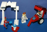 LEGO CUSTOM BUILD (43 PCS) PLUS 3 NOW RARE RETIRED MINIFIGURES: SPONGEBOB 3831, SANDY 3816, MR KRABS 3833 & RING TOSS TOY (KIT 39) DISPLAYED IN STORE ONLY