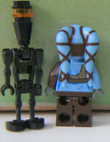 5 NEVER PLAYED WITH STAR WARS CLONE WARS COLLECTIBLES & ACCESSORIES: AAYLA, OBIWAN KENOBI, 2 CUSTOM DROIDS, 31 PCS (KIT 12) 7753 7931 9525 7676  8098 SW0284 8015 SW0222