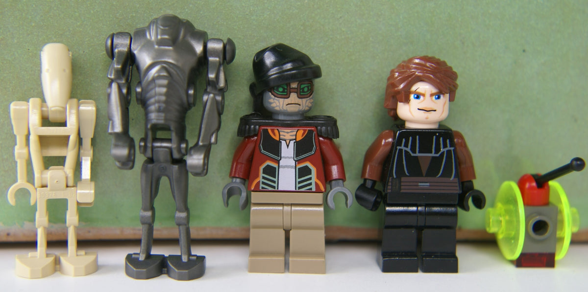 Scalpers gouge Lego fans desperate for freebie Skywalker Saga minifigure