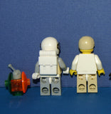 6, NOW RARE, RETIRED LEGO MINIFIGURES COLLECTIBLES FROM STAR WARS (EPISODES 4/5/6): LUKE SKYWALKER, HOTH REBEL, HAN SOLO, 2 CUSTOM DROIDS, GREEN PILOT (31 PCS) KIT SET ITEM 21, USED IN DISPLAYS