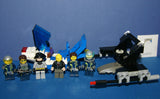 LEGO GREY BATMAN (NEW BLUE CAPE IN BOX) VS AGENTS:  6 MINIFIGURES (BATMAN, JET "AIR" PILOT, AGENTS, CHARGE, CHASE ETC...)  AGT025, AGT020A, AGT001A,  AIR019 PLUS  2 CUSTOM BUILDS: BOAT, JET PLANE & ACCESSORIES (145 PCS) KIT 60