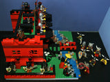 LEGO 10”X10”X9” RED FORT CASTLE INVASION, DETAILED CUSTOM KIT WITH BRIDGE, GARDENS & MOAT & 23 VERY RARE RETIRED MINIFIGURES FROM CASTLE KINGDOMS, DRAGON KNIGHTS, DARK FOREST, BLACK FALCONS ETC… (1013 PCS) KIT 25
