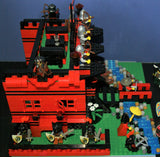 LEGO 10”X10”X9” RED FORT CASTLE INVASION, DETAILED CUSTOM KIT WITH BRIDGE, GARDENS & MOAT & 23 VERY RARE RETIRED MINIFIGURES FROM CASTLE KINGDOMS, DRAGON KNIGHTS, DARK FOREST, BLACK FALCONS ETC… (1013 PCS) KIT 25