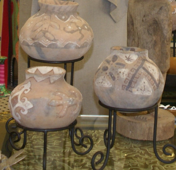 DISPLAY METAL STANDS FOR ART, BASKETS. POTTERY, VASES, TABLE TOPS, ETC...