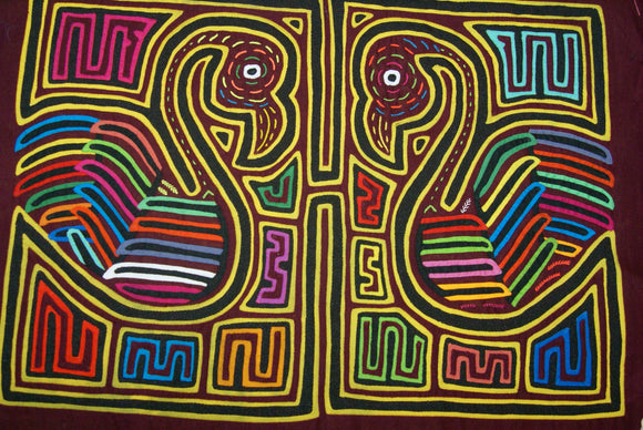 Kuna Indian Folk Art Mola blouse panel from San Blas Islands, Panama. Hand-stitched Applique: Mirror Image Swan Birds 19