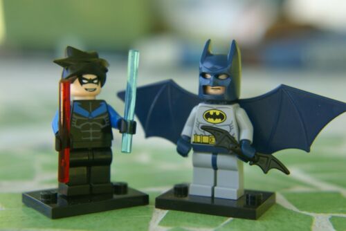 2 NEW, NOW VERY RARE, RETIRED LEGO SUPERHERO MINIFIGURES: BATMAN WITH WINGS & BAT-A-RANG WEAPON SET 6858 & NIGHTWING FROM ARKHAM ASYLUM SET 7785 (YEAR 2006)  + BLACK DISPLAY BASES (KIT 1) MFS: 14 PIECES