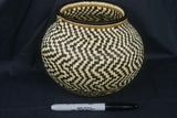 Colorful Highly Collectible & Unique Wounaan Darien Indian Hösig Di Abstract Artist Geometric Basket Masterpiece Artwork no 300A46 DARIEN RAINFOREST JUNGLE PANAMA MUSEUM TOP QUALITY INTRICATE MINUTE MINUSCULE  WEAVE black & white