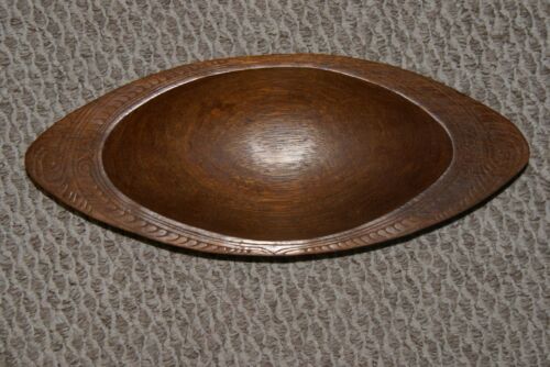 STUNNING 1 OF A KIND HAND CARVED ROSEWOOD WOOD OVAL SAGO PLATTER DISH BOWL WITH DELICATELY INCISED BORDERS BY RENOWNED TRIBAL SCULPTOR TROBRIAND ISLANDS MELANESIA SOUTH PACIFIC  13.5 x 5.5