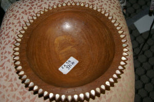 11”x 2,5” STUNNING UNIQUE HAND CARVED ROSEWOOD MUSEUM MASTERPIECE SERVING PLATTER DISH BOWL WITH MOTHER OF PEARL TEAR INSERTS & DELICATE LACY BORDER RENOWNED SCULPTOR TROBRIAND ISLANDS MELANESIA SOUTH PACIFIC  KULA RING COLLECTOR DESIGNER 2A34