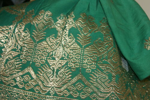 Old Embroidery Damask Brocade woman Sari Wedding Songket Sarong Textile. Emerald Green with Metallic Gold Threads 62