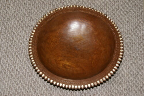 STUNNING 1 OF A KIND HAND CARVED KWILA WOOD MUSEUM MASTERPIECE SERVING PLATTER DISH BOWL WITH TEAR SHAPED MOTHER OF PEARL INSERTS & DELICATE LACY BORDERS RENOWNED TRIBAL SCULPTOR TROBRIAND ISLANDS MELANESIA SOUTH PACIFIC COLLECTOR DESIGNER 2A71 13