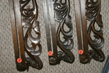 UNIQUE INTRICATELY HAND CARVED ORNATE WOOD HANGER 32” (ROD, RACK) USED TO DISPLAY RARE OR PRECIOUS TEXTILES ON THE WALL, SUPERB BAS RELIEF LACY MOTIFS OF FOLIAGE, VINES & FRUIT COLLECTOR DESIGNER DECORATOR WALL DÉCOR ITEM 380