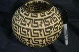 Colorful Highly Collectible & Unique (DARIEN RAINFOREST, PANAMA) MUSEUM QUALITY (INTRICATE MINUSCULE TINY TIGHT WEAVE) Wounaan (Darien jungle Indian) Hösig Di Museum Qualilty Abstract Artist Basket Masterpiece Geometric motif 300A45