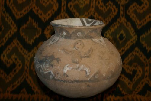 Rare 1980's Vintage Collectible Primitive Hand Crafted Vermasse Terracotta Pottery, Vessel from East Timor Island, Indonesia: 3D Raised Relief Decorative Geometric & Ancestor Motifs, colored with natural earthtone pigments 7