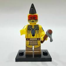 BRAND NEW, RARE RETIRED COLLECTOR LEGO MINIFIGURE 71001: TOMAHAWK WARRIOR COMPLETE WITH AXE, BLACK BASE (Series 10)  YEAR 2013. 6 PCS