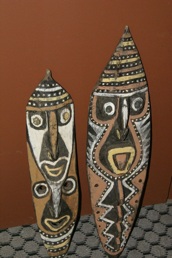 RARE MINDJA MINJA HAND CARVED YAM HARVEST UNIQUE CLAN SPIRIT MASK POLYCHROME  WITH NATURAL PIGMENTS PAPUA NEW GUINEA PRIMITIVE ART HIGHLY COLLECTIBLE DOUBLE FACE AND PHALLIC NOSE WASKUK 11A12: 22.25 X 5