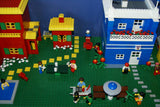 NOW RARE RETIRED LEGO Friends Kit 3061 City Park Café Complete with 2 Minifigures & Many Accessories, Cash Register, Money, Pots & Pans, Outdoors Dining, Instructions’ Booklets, box, built once. Year 2012 (222 Pieces)