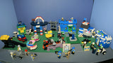 CUSTOM LEGO SET WITH OVER 12 BUILDS: 1488 PCS, 25 NOW RARE RETIRED MINIFIGURES. ENTRANCE ARCH, AMUSEMENT PARK, RIDES & GAMES, POLICE QUARTERS, PUBLIC RESTROOMS, FOUNTAIN, MANY ACCESSORIES. kit 23