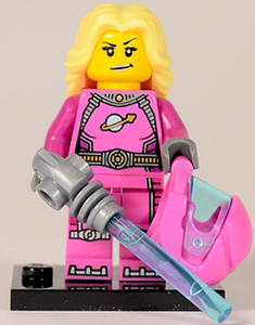 BRAND NEW, RARE RETIRED LEGO MINIFIGURE COLLECTIBLE: INTERGALACTIC GIRL WITH HAIR, WEAPON, HELMET, BLACK BASE ETC. (Serie 6) YEAR 2012, 9 PIECES