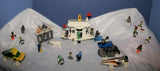 CUSTOM LEGO SET, ARTIC BLAST: 835 PCS, 28 NOW RARE RETIRED MINIFIGURES (1982-2010), SKI PATROL, SKIERS, SNOWBOARDERS, POLAR BEAR, IGLOO, CABLE CARS, OBSERVATION TOWER, 8 VEHICLES, SOME SNOW MOBILES, SNACK BAR, CELL TOWERS, OCTON STATION ETC... (KIT 17)