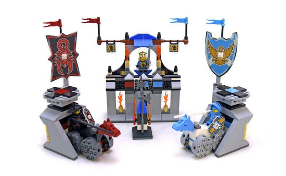 LEGO KNIGHTS KINGDOM II: 8779 CASTLE GRAND TOURNAMENT YEAR 2004 WITH MINIFIGURES, ACCESSORIES  & INSTRUCTION MANUAL - NO BOX: WAS A STORE DISPLAY. BUILDS IN GREAT CONDITION. MORE THAN 312 PCS