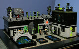 LEGO GREY BATMAN (NEW BLUE CAPE IN BOX) VS AGENTS:  6 MINIFIGURES (BATMAN, JET "AIR" PILOT, AGENTS, CHARGE, CHASE ETC...)  AGT025, AGT020A, AGT001A,  AIR019 PLUS  2 CUSTOM BUILDS: BOAT, JET PLANE & ACCESSORIES (145 PCS) KIT 60