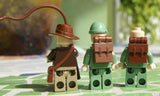 3 RARE LEGO RETIRED HIGHLTY COLLECTIBLE MINIFIGURES INDIANA JONES iaj044 7196 WITH GRIN (SMILE) HAT, SATCHEL & WHIP + 2 RUSSIAN SOLDIERS OR GUARDS (GREEN UNIFORMS) WITH CAP & BACKPACKS iaj013 (kits 7625 & 7626) ITEM 78 Year 2008 15 pcs