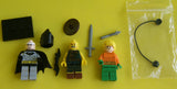 LEGO UNIVERSE SUPER HEROES, DC COMICS, 3 LONG RETIRED HARD TO FIND LEGO MINIFIGURES (17 PIECES): 2 NEW (GREY BATMAN WITH HELMET CAPE, BAT-A-RANG & AQUAMAN) + 3 RD ONE: HIGHLAND BATTLER IN MINT CONDITION (NOT PLAYED WITH BUT ONCE USED IN DISPLAY) ITEM 82