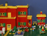 5 BUILDS: 2 STORIES HOME POOL PING PONG PLAYHOUSE APT DONUT SHOP TIRE STORE TOW TRUCK ETC.. HOT DOG STAND BENCHES (1569 PCS) 29 VERY RARE RETIRED MINIFIGURES FROM "LEGO TOWN" &  THE SIMPSONS (1978- 2010) KIT 2