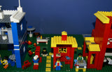 5 BUILDS: 2 STORIES HOME POOL PING PONG PLAYHOUSE APT DONUT SHOP TIRE STORE TOW TRUCK ETC.. HOT DOG STAND BENCHES (1569 PCS) 29 VERY RARE RETIRED MINIFIGURES FROM "LEGO TOWN" &  THE SIMPSONS (1978- 2010) KIT 2