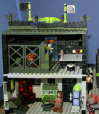 CUSTOM LEGO MAD SCIENTIST LABORATORY (1087 PCS ): 32 (NOW RARE) RETIRED MINIFIGURES FROM POWER MINERS, ROCK MONSTERS, AGENTS, CASTLE FANTASY ERA, MONSTER FIGHTERS, TROLLS, ANIMALS EXPERIMENTS & ANOMALIES, ETC (KIT 6)