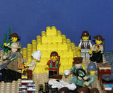 CUSTOM LEGO SET, PYRAMID RAIDERS ARCHEOLOGIC DIG WITH 33 NOW RARE RETIRED MINIFIGURES FROM ADVENTURES OF THE ORIENT EXPRESS & INDIANA JONES TEAM, SKELETONS, SNAKES SCORPIONS SPIDERS, 2 PYRAMIDS, OASIS, MANY ACCESSORIES 535 PCS (KIT 11) 20" X 10"