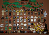 CUSTOM LEGO SET, PYRAMID RAIDERS ARCHEOLOGIC DIG WITH 33 NOW RARE RETIRED MINIFIGURES FROM ADVENTURES OF THE ORIENT EXPRESS & INDIANA JONES TEAM, SKELETONS, SNAKES SCORPIONS SPIDERS, 2 PYRAMIDS, OASIS, MANY ACCESSORIES 535 PCS (KIT 11) 20" X 10"