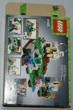 NOW RARE RETIRED LEGO MINECRAFT: The Iron Golem WITH 3 MINIFIGURES GOLEM, ALEX & ZOMBIE, BABY PIG,  TOOLS, ACCESSORIES, 21123, Age 6-12 (208 PIECES) YEAR 2016 COMPLETE, BOX & BOOKLETS INCLUDED.