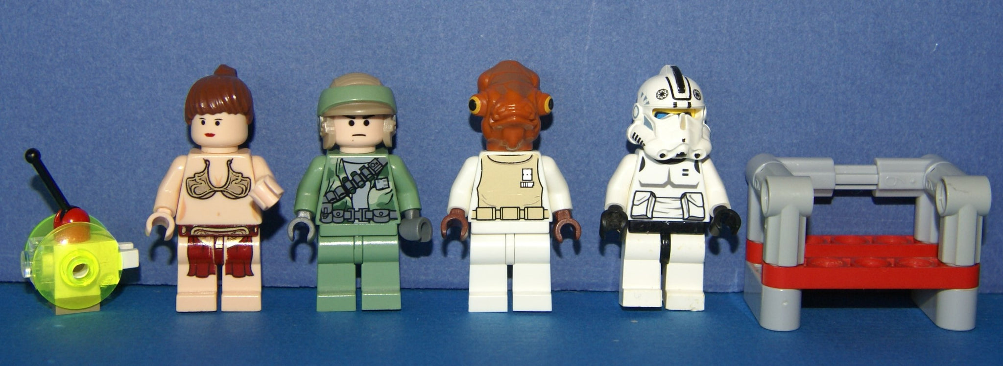 LEGO STAR WARS 4 NOW RETIRED (EPISODE 4/5/6): PRINCES – Rarest Finds