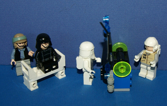 4, NOW RARE, RETIRED LEGO STAR WARS MINIFIGURES COLLECTIBLES (EPISODES 4/5/6): SNOWTROOPER, IMPERIAL TROOPER,  TROOPER SW187, HOTH REBEL, REFLECTIVE SPY TOWER DROID, BENCH & MORE (39 PCS). KIT: SET 25