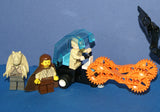 NOW VERY RARE RETIRED LEGO STAR WARS MFS COLLECTIBLES (EPISODE 1): 5 MINIFIGURES: QUI-GON JINN, ANAKIN SKYWALKER, JAR JAR BINGS, PADME NABERRIE, CLONE TROOPER + GIGANTIC ROBOT DROID & 1 DEFENSE CART (KIT SET ITEM 38) 75 PIECES