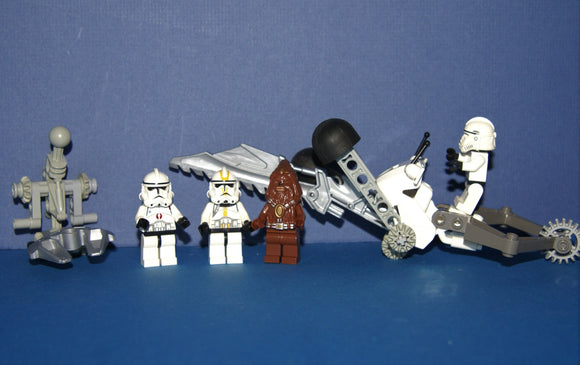 4 NOW RARE RETIRED (NEW) LEGO MINIFIGURES COLLECTIBLES FROM STAR WARS (EPISODE 3): WOOKIEE, 3 DIFFERENT CLONE TROOPERS + 2 MACHINES DROID METAL DETECTOR & WAR DEFENSE MACHINE (52 PCS) (ITEM 39)