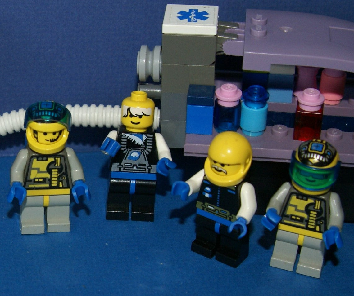 Saml op gispende udlejeren 7, NOW VERY RARE, RETIRED LEGO MINIFIGURES (YEAR 2002): SPACE UNITRON –  Rarest Finds