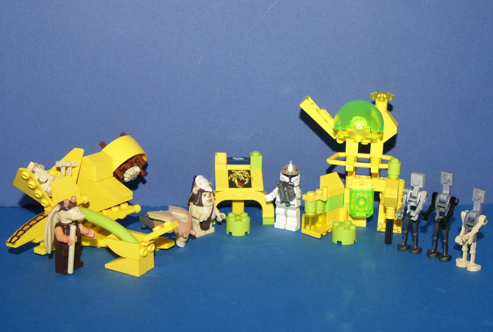 Lego figurine Star Wars armes lot 3