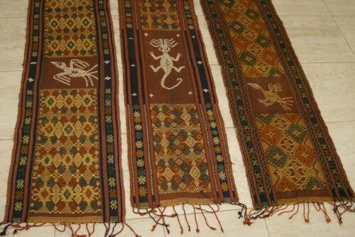 Hand woven INTRICATE Sumba Hinggi Songket Ikat Textile (54