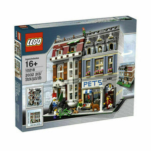 NEW IN SEALED BOX: RETIRED, NOW RARE, COLLECTOR LEGO KIT: PET SHOP SET (KIT 10218)  PERFECT GIFT. 2032 PIECES, 4 MINIFIGURES, DOG, CAT, PARROTS, GOLD FISH TANK, BIRD HOUSE. 10"X10,5" YEAR 2010 MODULAR BUILDING